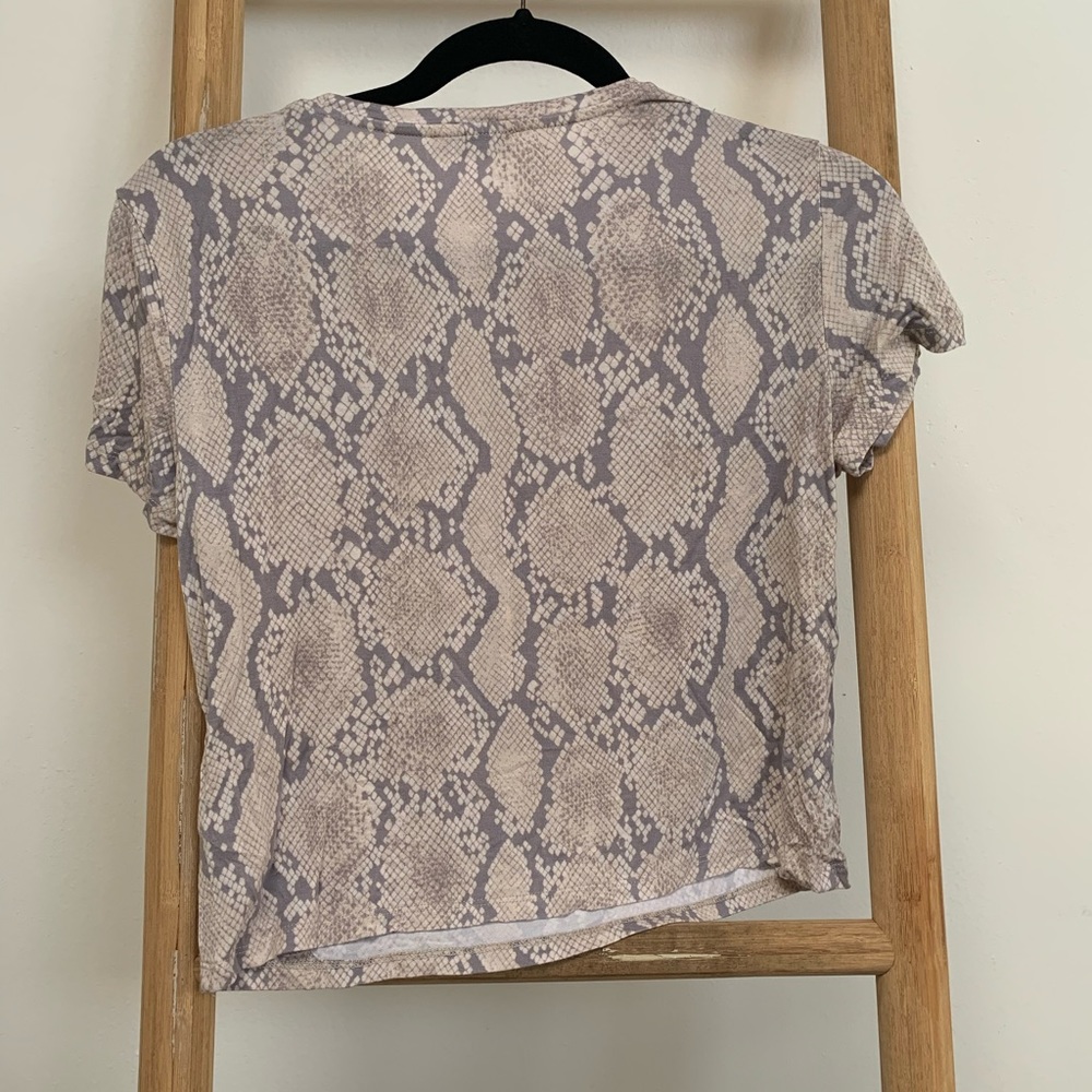 Babaton/Aritzia Python Tshirt - image 6